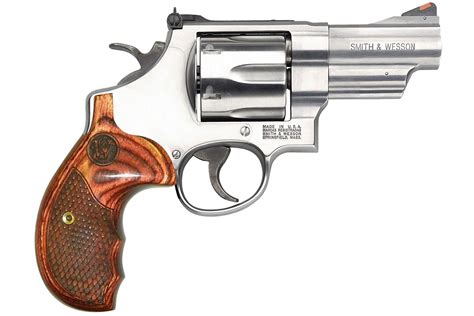 .44 Magnum handgun grips