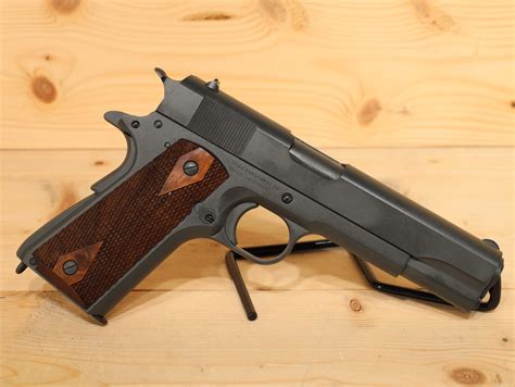 Modern variants of the 1911, such as the Springfield Armory 1911, offer improved features and designs