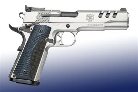 1911 pistol Smith & Wesson SW1911 model