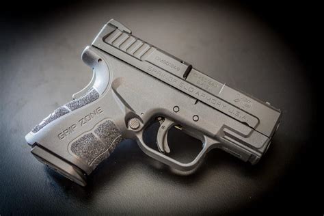 9mm Compact Guns for Concealed Carry