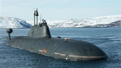 Akula II Submarine Image 2