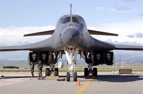 B-1B Bomber Landing