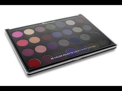 BH Cosmetics Smoky Eyes Eyeshadow Palette