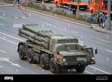 BM-30 Smerch Multiple Rocket Launcher