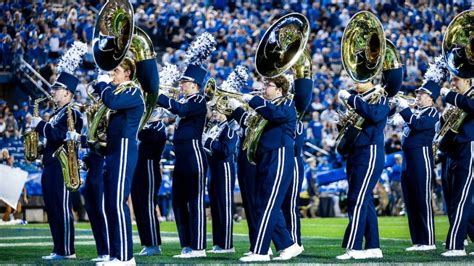 BYU Marching Band Performing