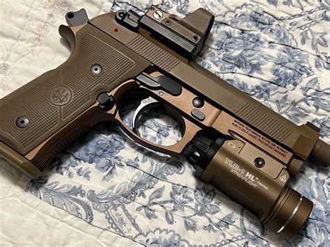 Beretta M9A4 Lights