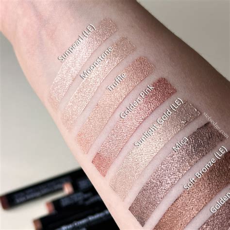 Bobbi Brown's Long-Wear Cream Eyeshadow Palette