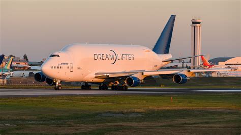 Boeing Dreamlifter