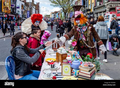 Camden Road street performers