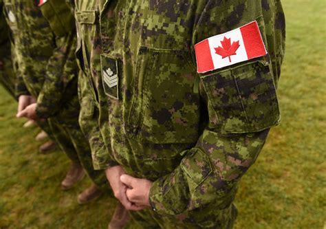 Canadian Army Uniforms 3