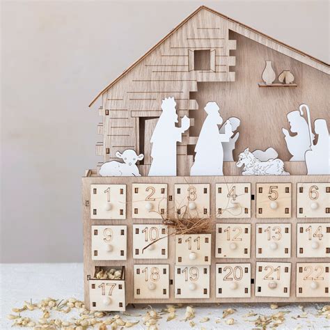 Creating Nativity Advent Calendar