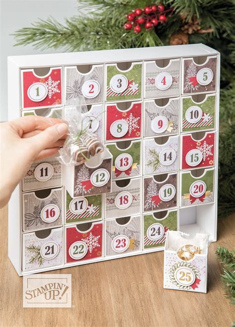 Creating Your Own Christmas Calendar