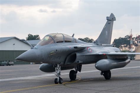 Dassault Rafale Silhouette