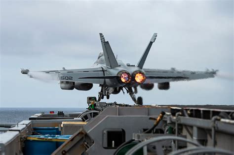 EA-18G cockpit