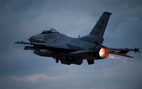 F-16 Afterburner