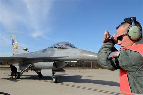 F-16 Ground Crew