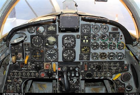 F-5E Tiger II cockpit