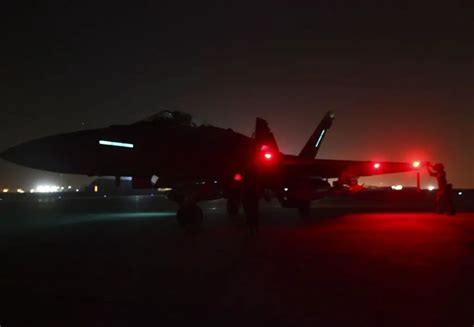 F/A-18 Night Flight