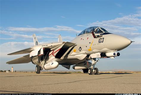 F-14 Tomcat cockpit