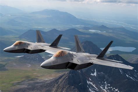 F-22 Raptor in formation flight