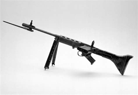 FG42 Military Rifle