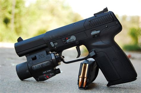 FN 5.7 Tactical