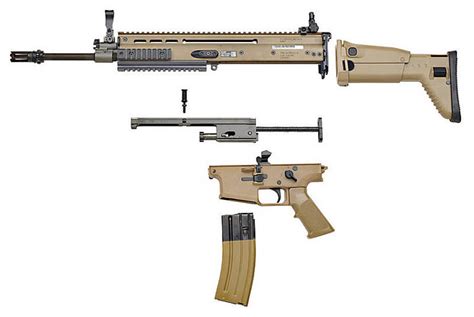 FN SCAR 16S Disassembly