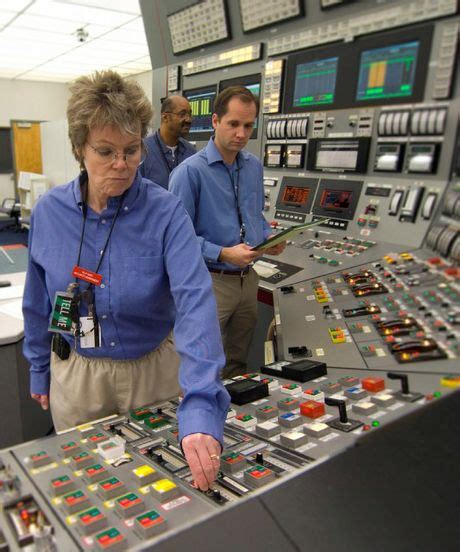 Farley Nuclear Power Plant Operator Training