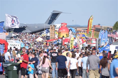 Fort Bliss Air Show Crowd Activity