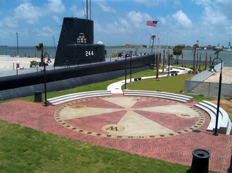 Galveston Seawolf Park Image 6