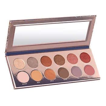 Girlactik Essentials Eye Shadow Palette Look 1