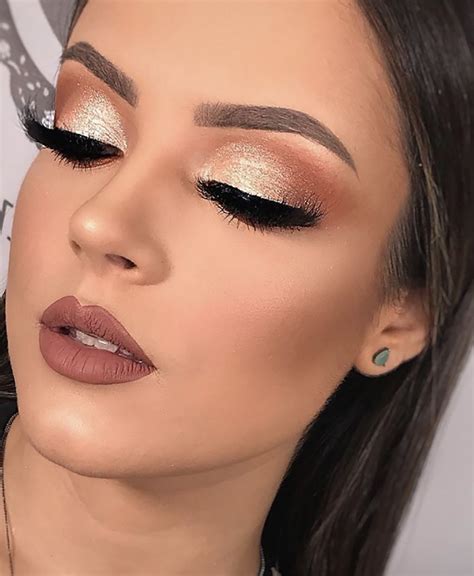 Glamorous Eyeshadow Look