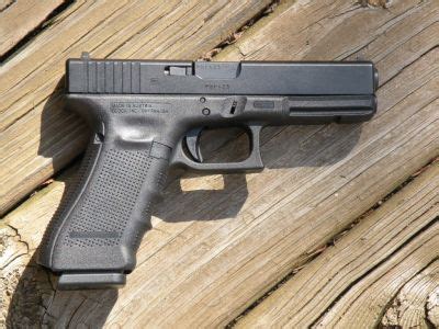 Glock 17 Review