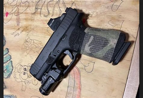 Glock jamming causes