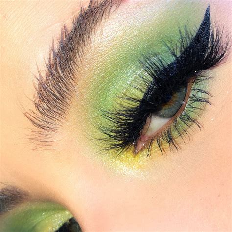 Green Eyeshadow Look 7