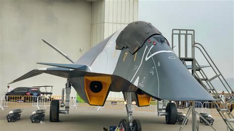 The J-20 is China's fifth-generation stealth fighter jet