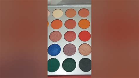 Jaclyn Eyeshadow Palette Swatches