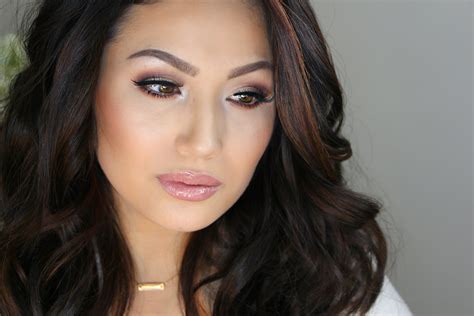 Soft Glam Look with Jaclyn Makeup Palette