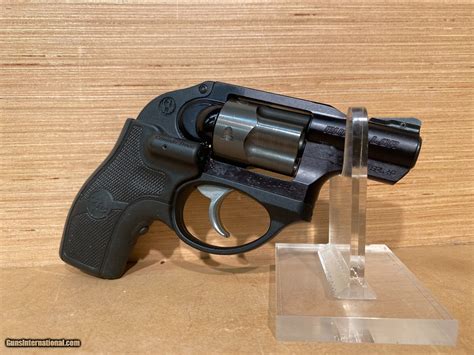 Lightweight Compact Revolver