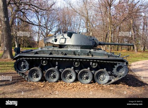 M24 Chaffee