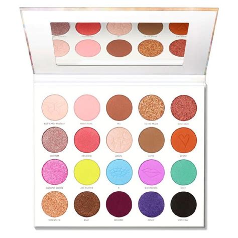 Maddie Zieglers Makeup Palette