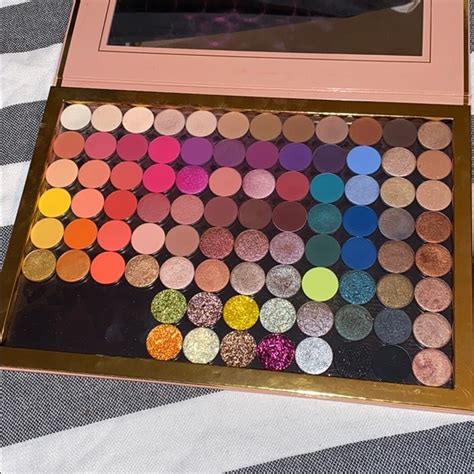 Make Up For Ever Z Palette Benefits