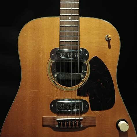 Martin D-18e Benefits