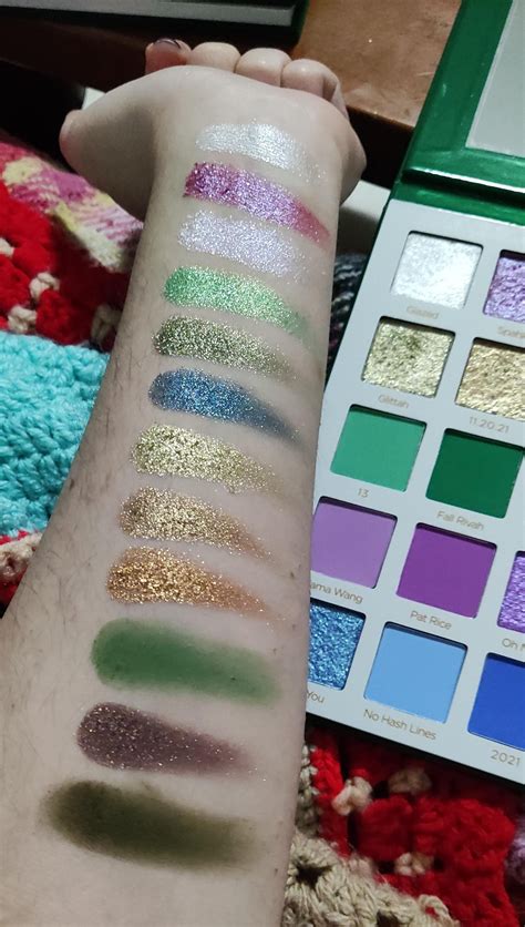 Mikayla Glamlite Palette Swatches 4