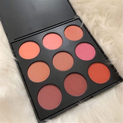 Morphe Blush Palette Colors