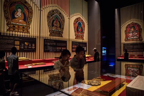 National Palace Museum exhibits, featuring a vast collection of Chinese art and artifacts