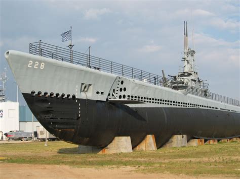 Navy Submarine Image 2