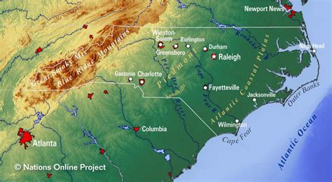 North Carolina Latitude Map: Mountains