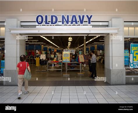 Old Navy Bangor Inside Store