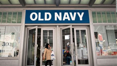 Old Navy Bangor In-Store Shopping